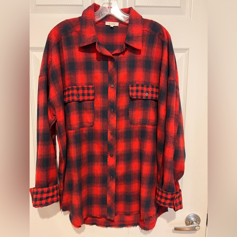 Boutique. Super soft red and black plaid button up shirt. Oversized medium.